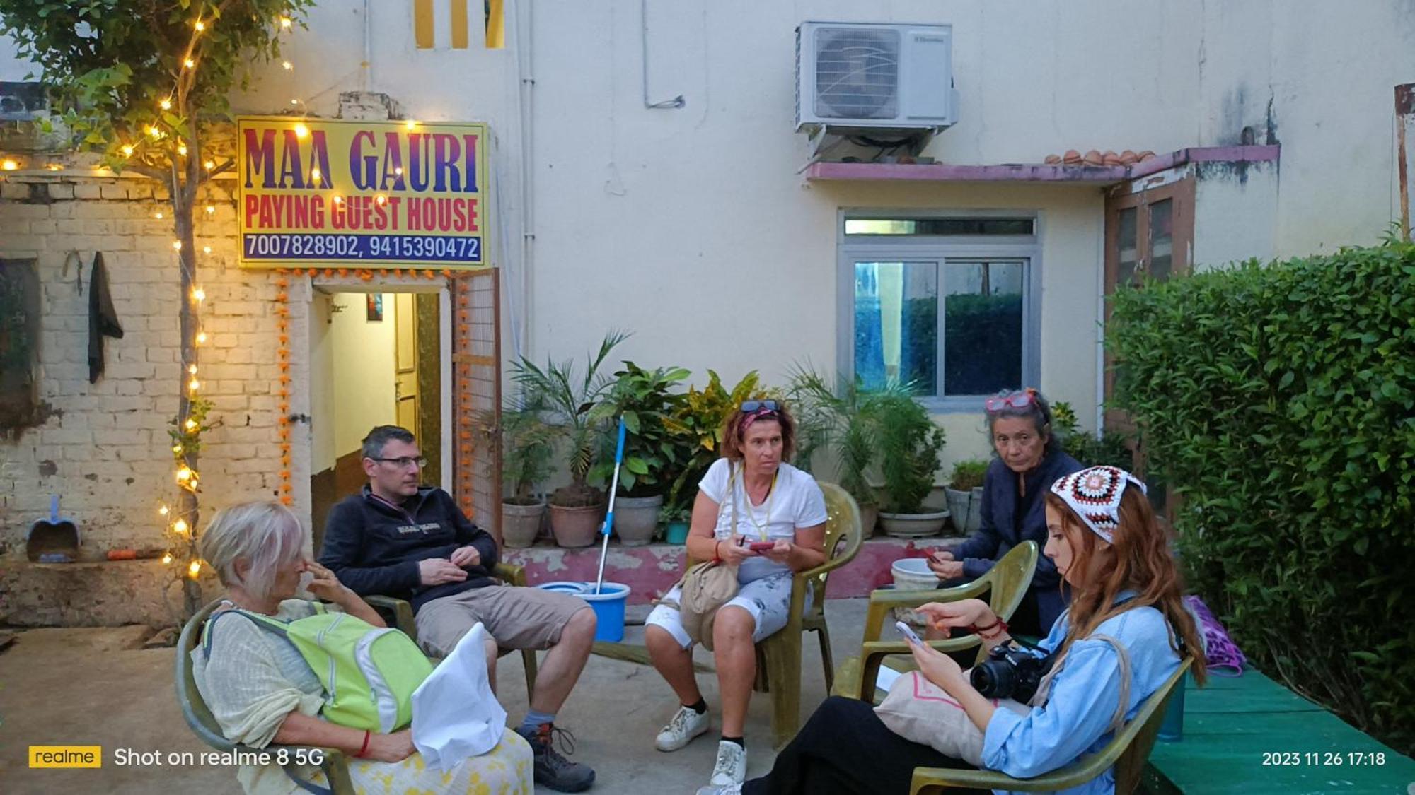 Maa Gauri Paying Guest House Waranasi Zewnętrze zdjęcie